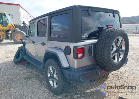 2020 Jeep Wrangler Unlimited Sahara 4X4 from USA, damaged, VIN 1C4HJXENXLW230370